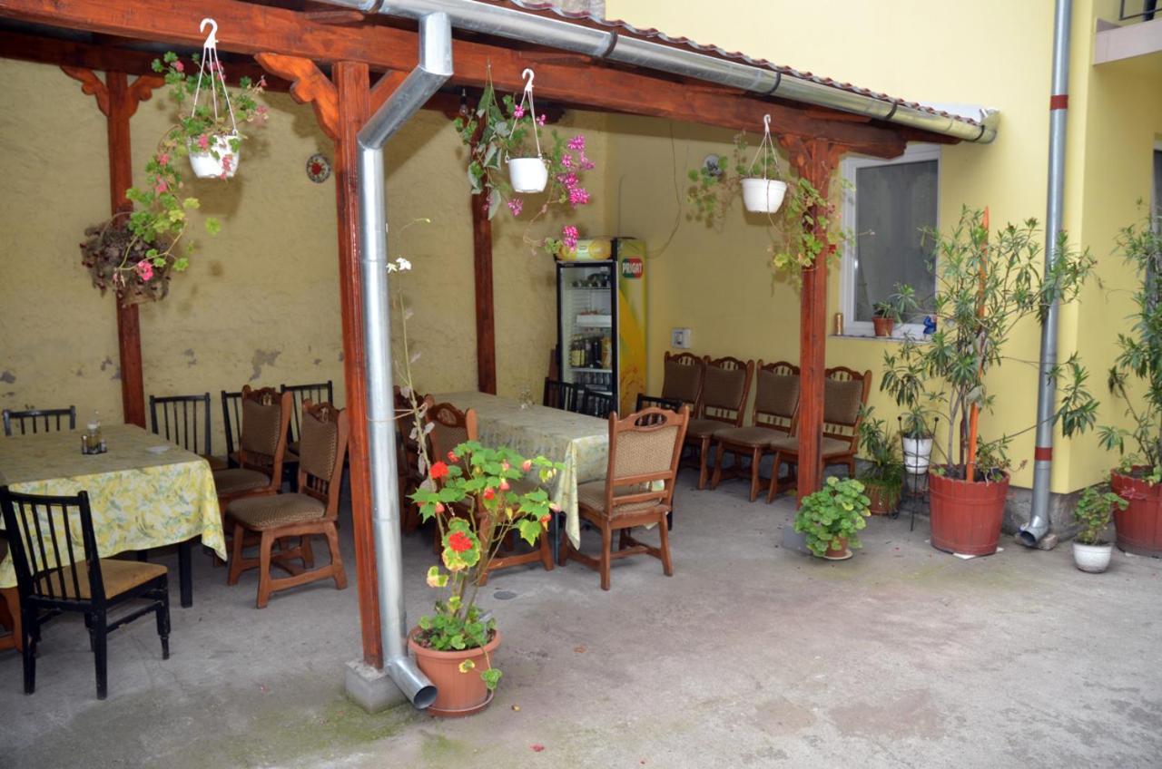 Pensiunea La Palaguta Бая Маре Екстериор снимка